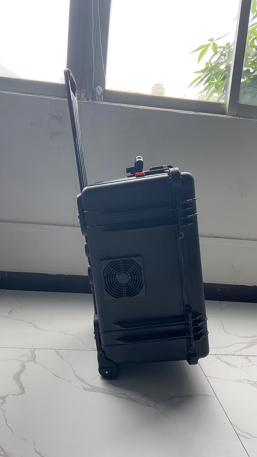 毛嘴镇手拉箱型移动通信干扰器